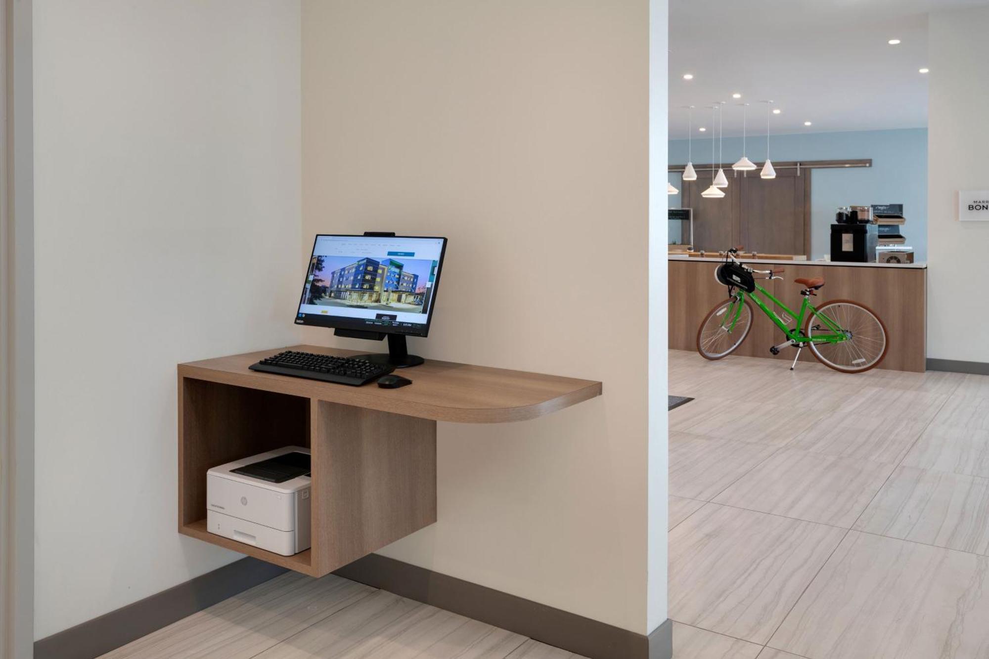 Hotel Element Buckhead 3*